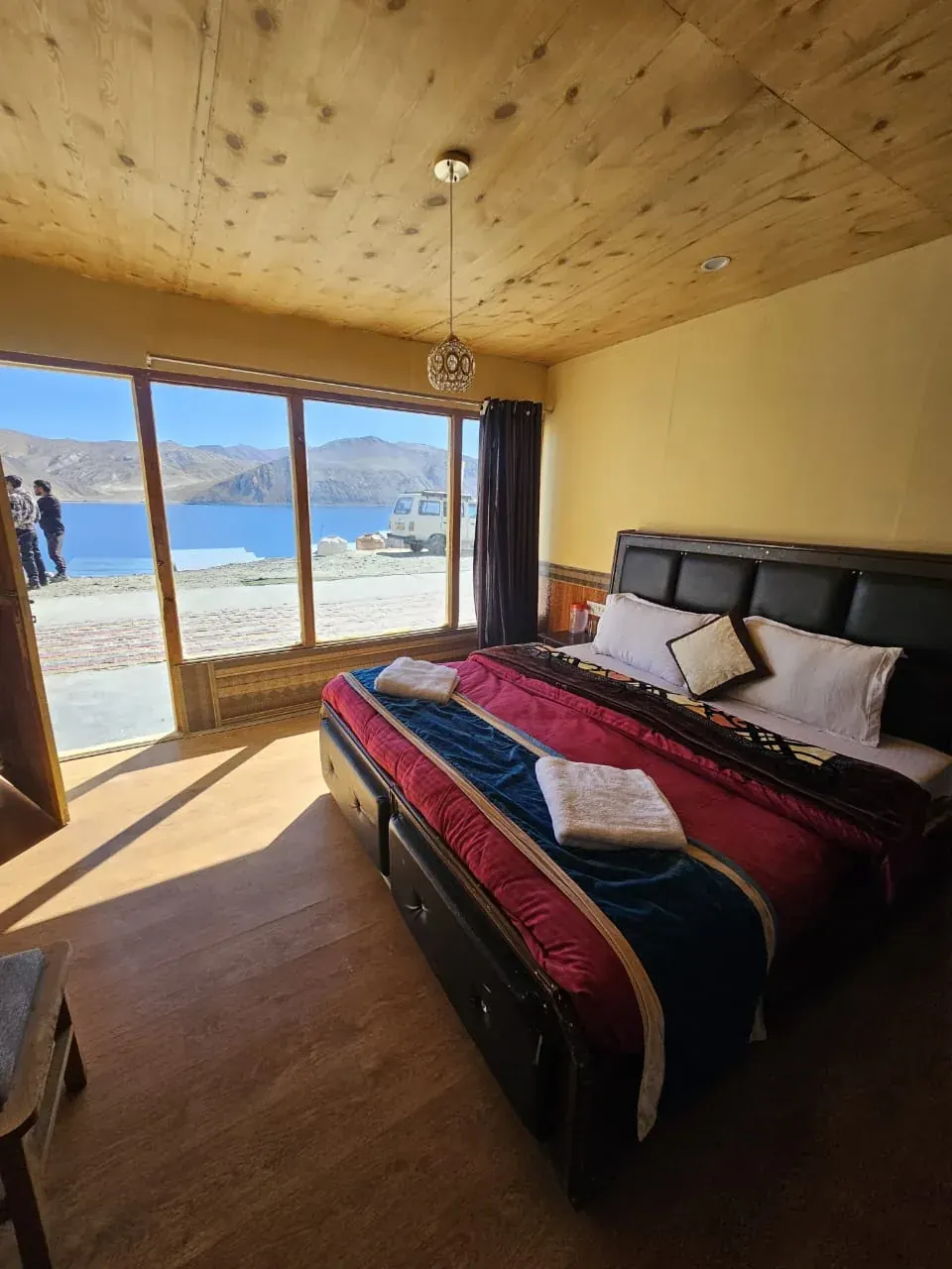 Lake-view Room — Norling Cozy Cottage