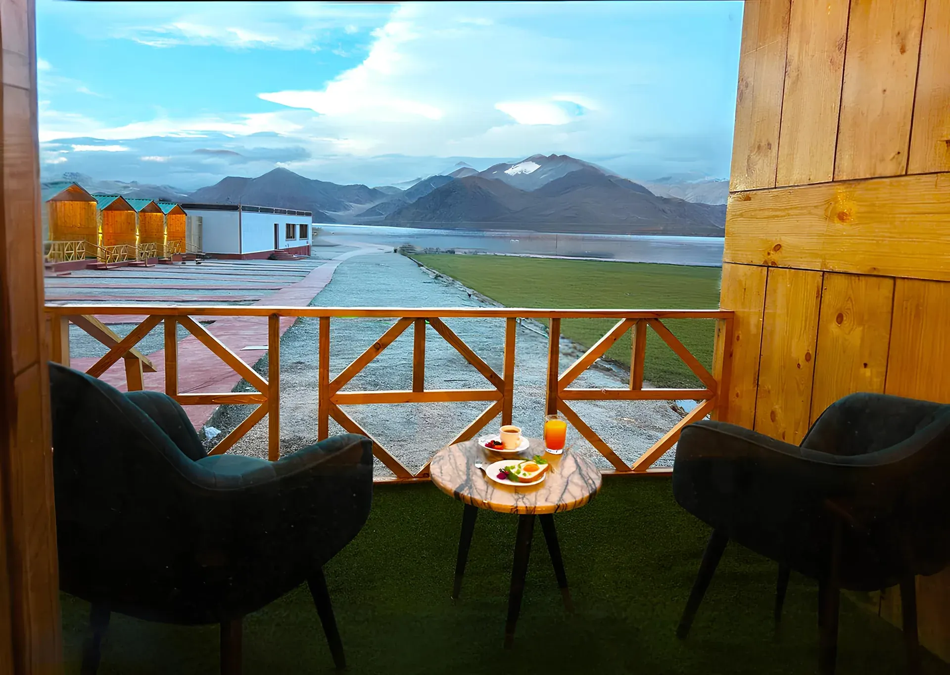 Pangong Pearl — Balcony tea, lake side