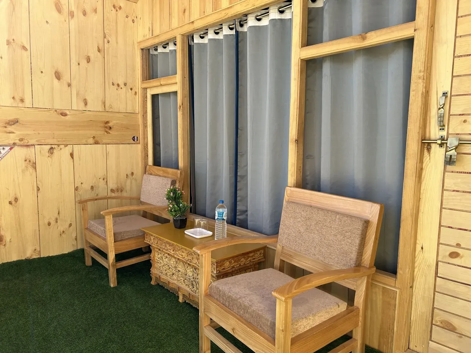 Cottage with Private Sit-out — Pangong Pearl
