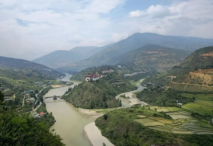 Bhutan Valleys & Dzongs